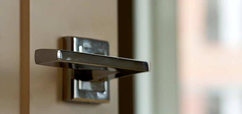 Door Lever Knob Repair in Sacramento, California